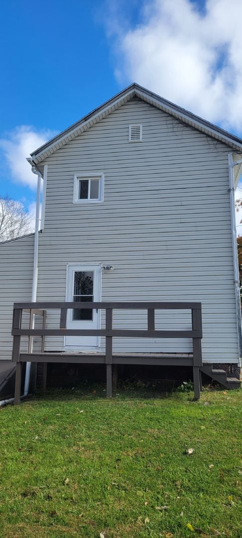 Photo - 2-3 bedroom home!  Only $825.00 plus utili...