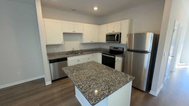 Photo - 529 Ellen Rd