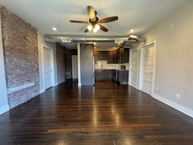 Photo - 201 East Fifth Street-201 Unidad 201