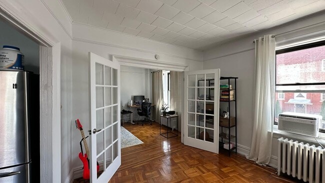 Building Photo - 272 Hutton St Unit 2 Rental