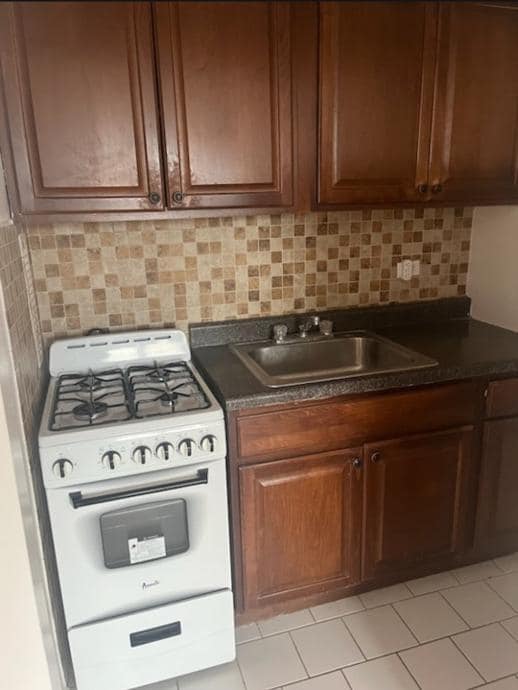 Photo - 2610 W Berwyn Ave
