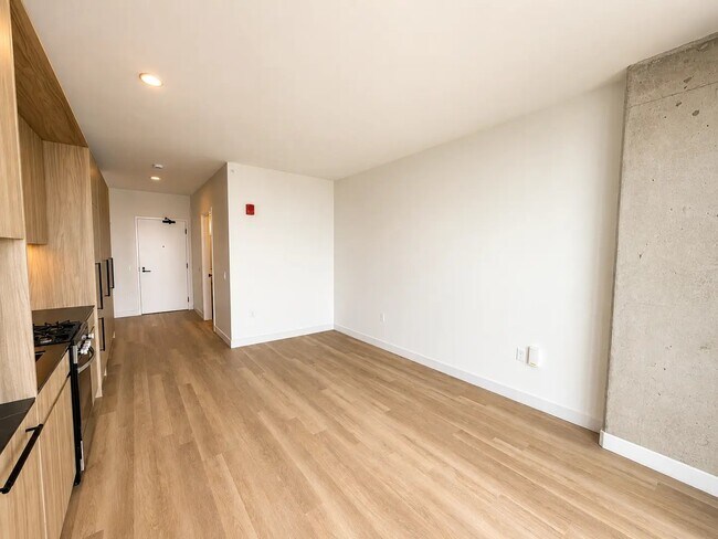 Photo - 225 N Ada St