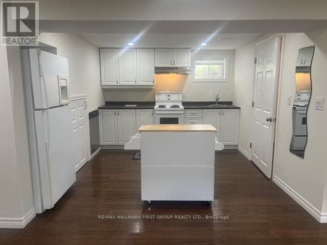 Photo - 63 Taylor Rd