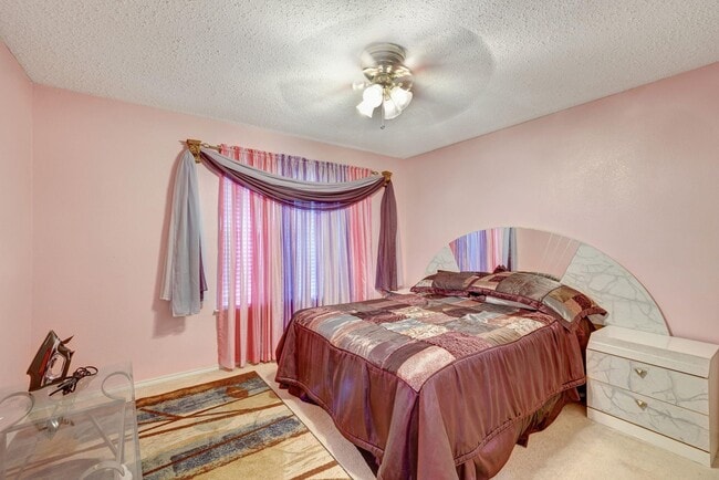 Photo - 201 Amber Ridge Dr