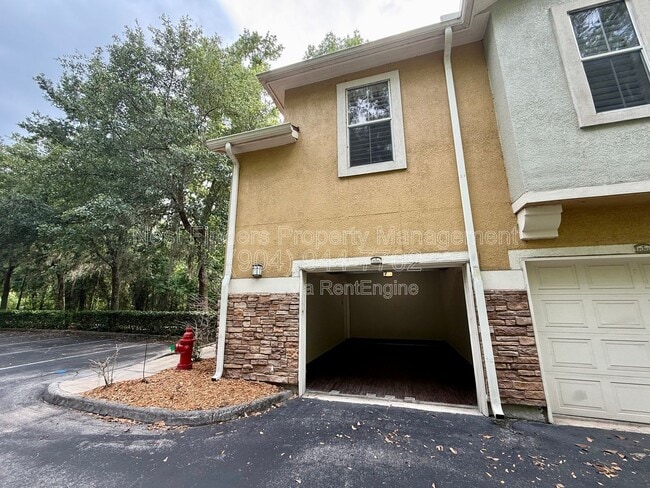 Photo - 8539 Gate Pkwy W