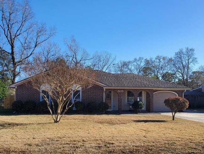 Photo - 505 Longleaf Rd House