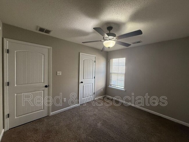 Photo - 9520 Eckley Pl