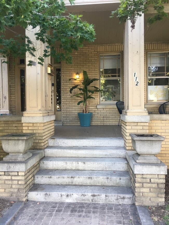 Photo - 112 N Arthur Ashe Blvd Unit 1A