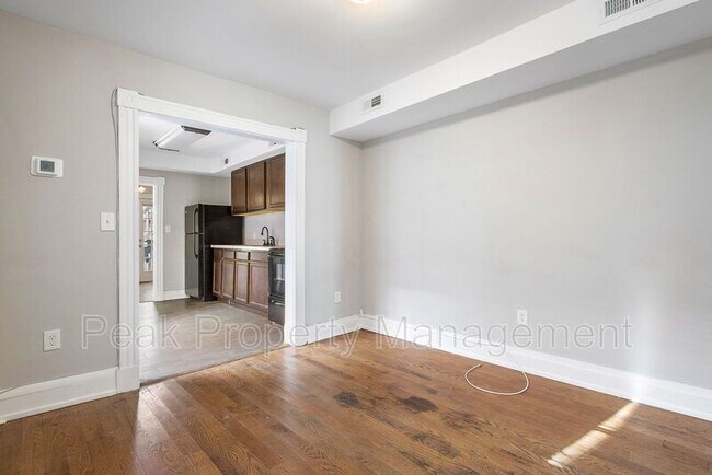 Photo - 711 Chimborazo Blvd