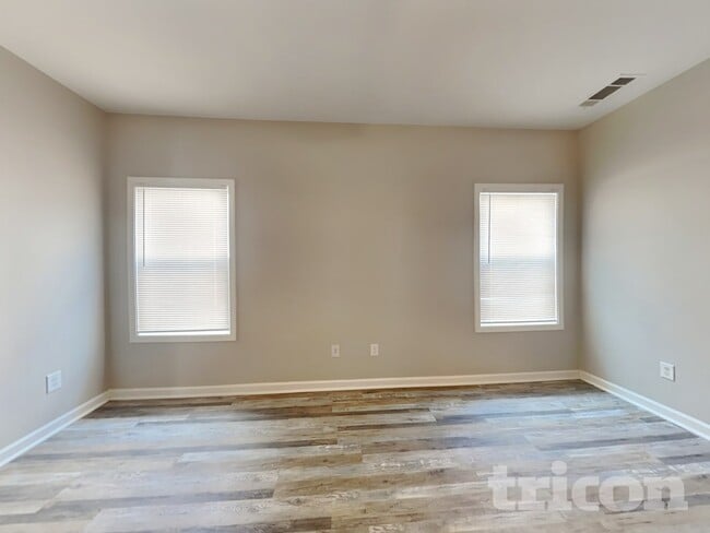 Photo - 125 Cypress Ct