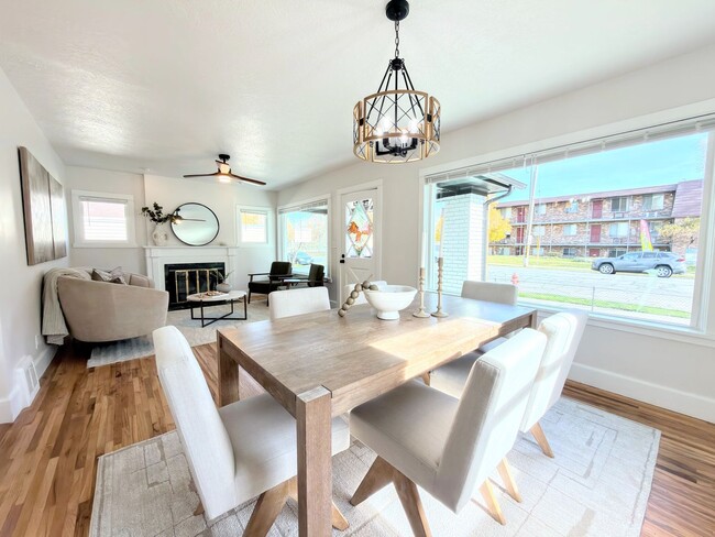 Building Photo - Beautiful Remodeled Home