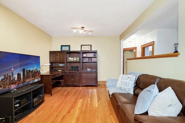 Photo - 112 Kinnaird St Unidad 112