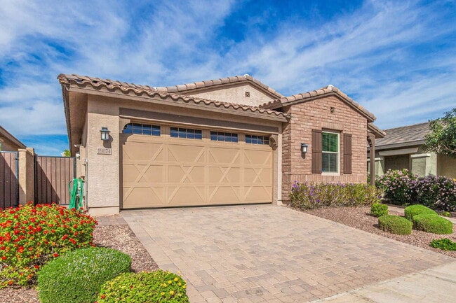 Photo - 19874 W Devonshire Ave