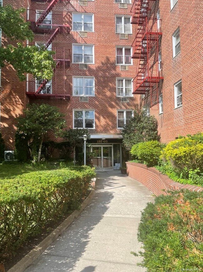 Photo - 151-05 Cross Island Pkwy Apartamento Unidad 2F