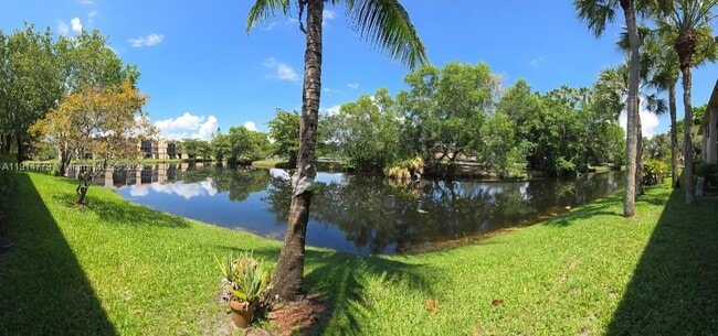 Photo - 302 Lakeview Dr Unidad 102