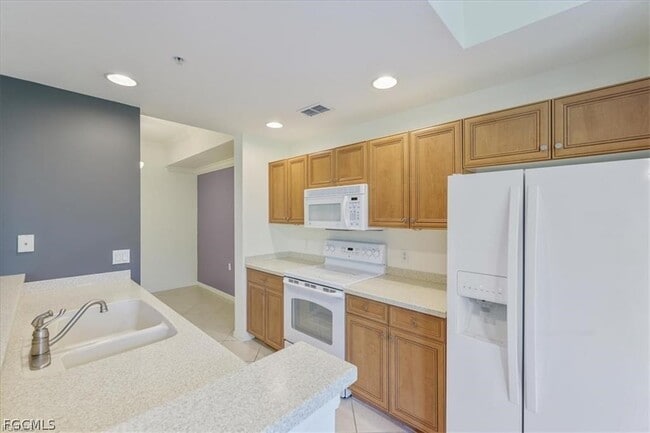 Photo - 8261 Pathfinder Loop