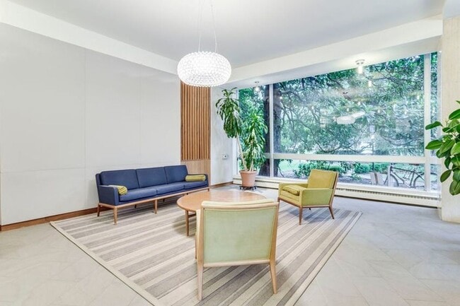 Photo - 4200 Cathedral Ave NW