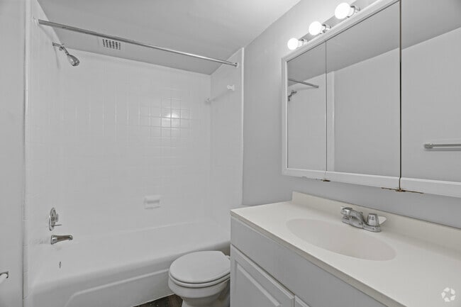 2 habitaciones, 1 baño - 1,123 pies cuadrados