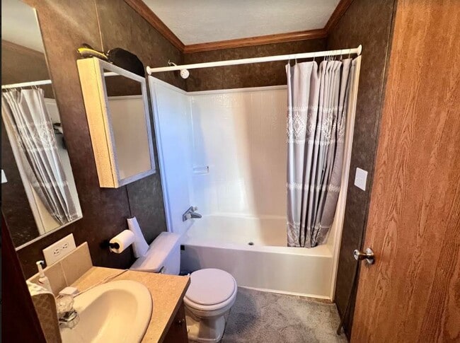 Photo - 200 N 28th St