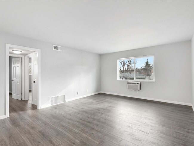 Photo - FULLY REMODELED IN MIDTOWN