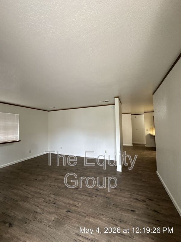 Photo - 720 S Linwood St