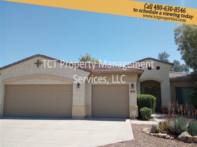 Building Photo - 3 bed/2 bath plus den in Surprise Farms
