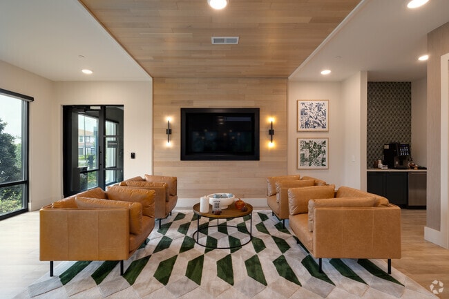 Photo - Maren Apartments
