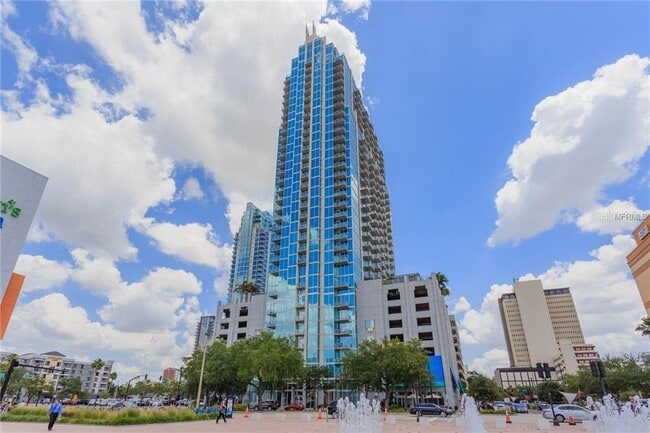 Photo - 777 N Ashley Dr Unit 2010