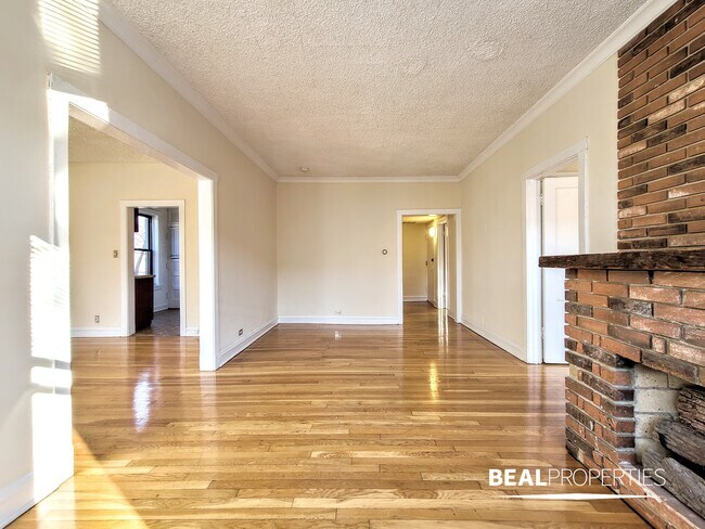 Photo - 3519 N Racine Ave Unit 3E