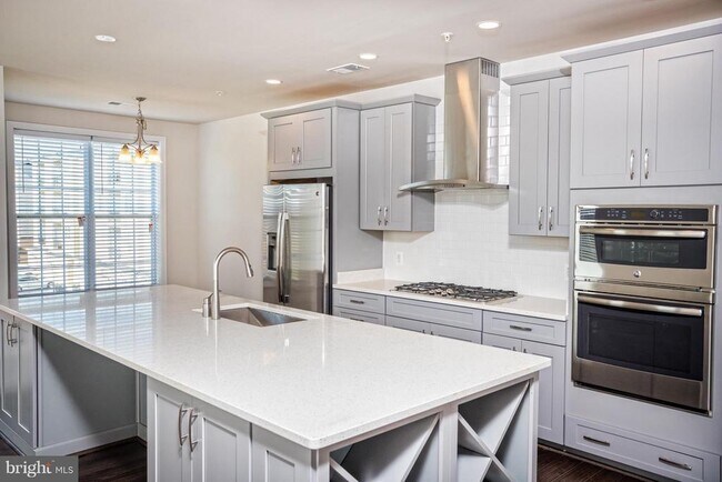 Photo - 23646 Hopewell Manor Terrace Unidad 0