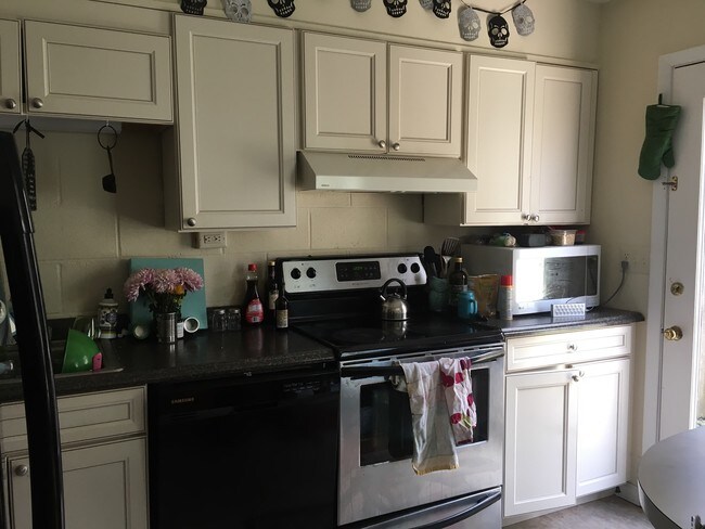 cocina amplia - 12 Charles St