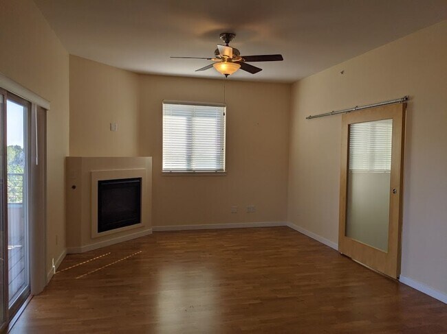 Photo - Luxury Louisville Condo- All Utilities Inc...