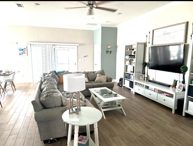 Photo - 50 Narvarez Ave