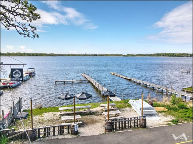 Photo - 117 Nippersink Blvd Unit 401