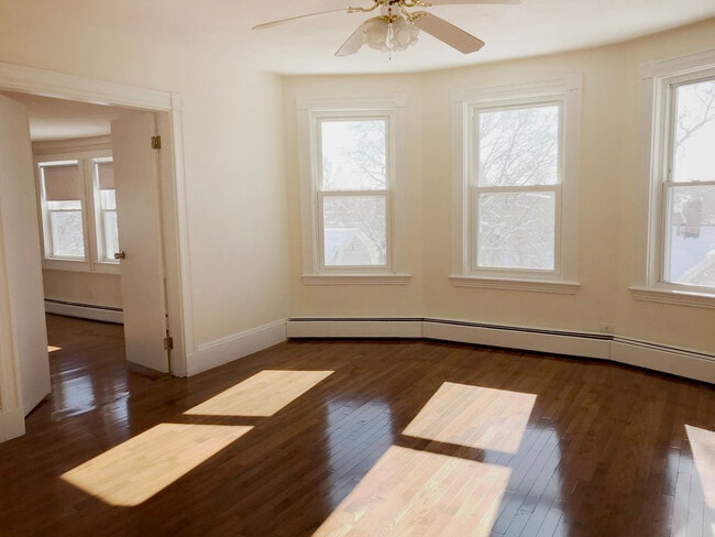 Photo - 113 Ashland St