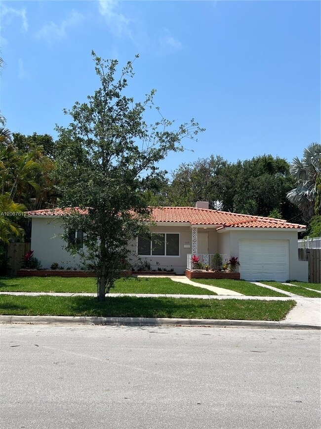 Photo - 110 SW 30th Rd