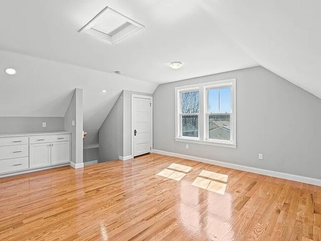 Photo - 27 W Water St Unit 3