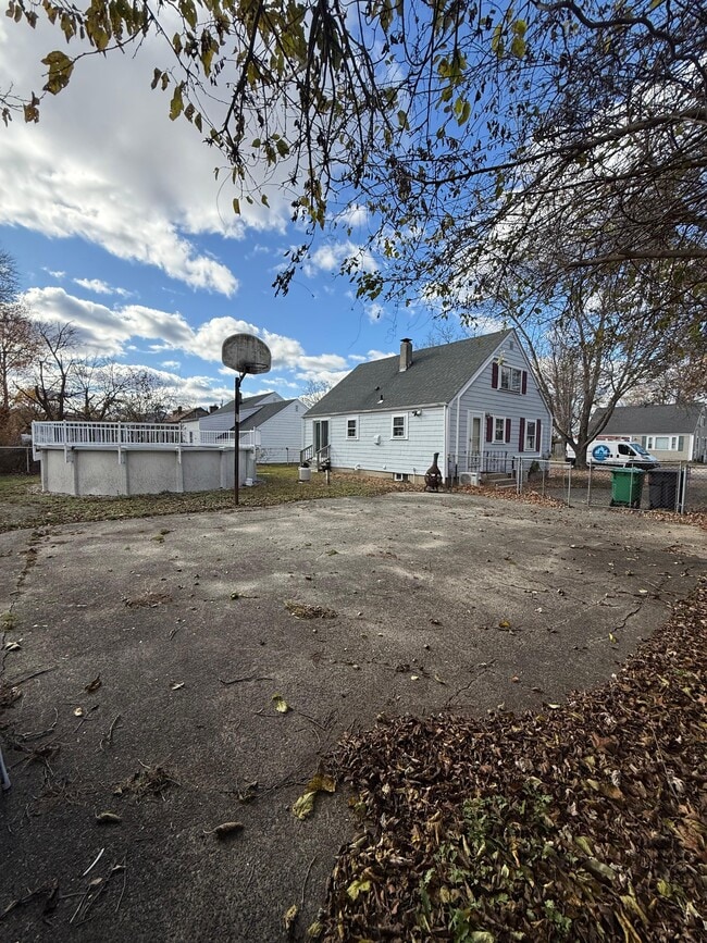 Photo - 40 Sundance St