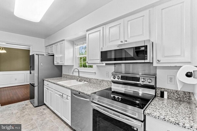 Photo - 10163 Yorktown Way