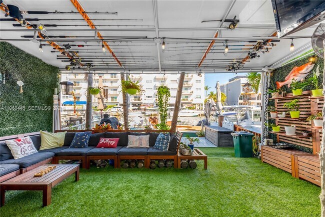 Photo - 3793 NE 170th St