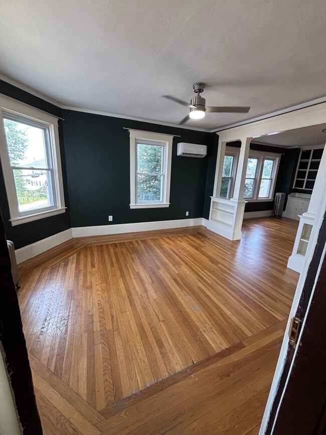 Photo - 582 Admiral St Unidad 2nd Floor