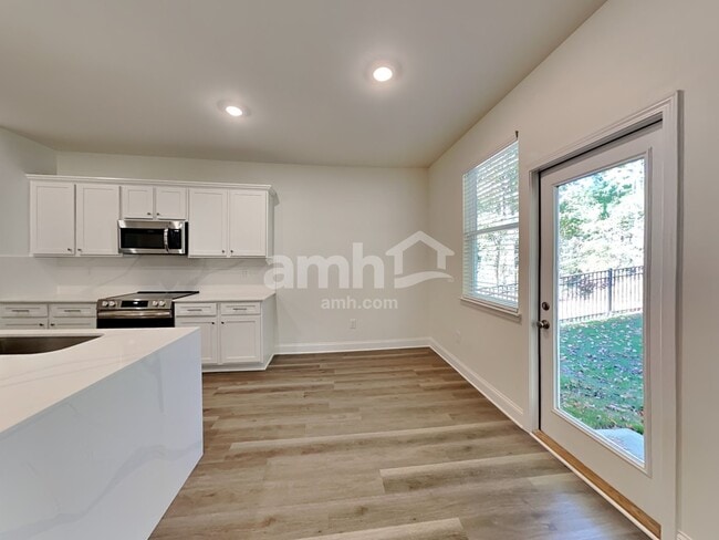 Photo - 850 Jubilation St