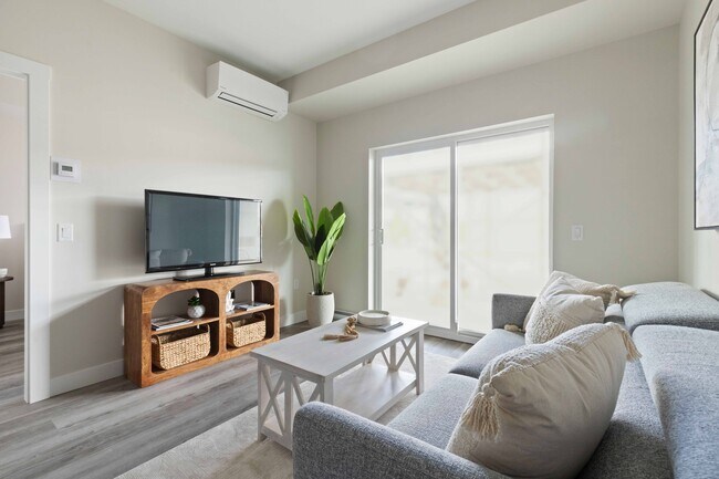 Photo - The Rise Apartment Homes