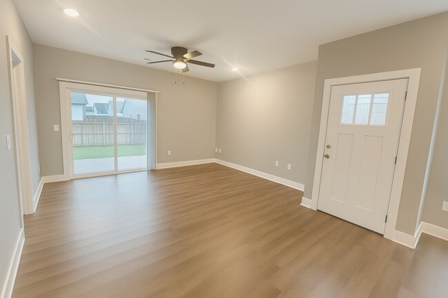 Photo - 12129/31 Cora Unit 12129 Cora