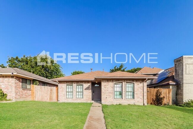 7737 Los Gatos Drive - 7737 Los Gatos Drive