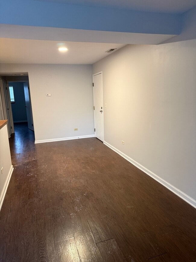 Photo - 2264 Abbeywood Dr Unidad B