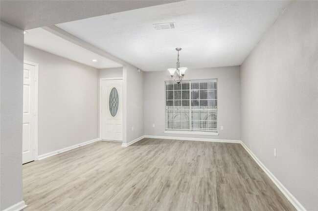 Photo - 1702 Athens Dr