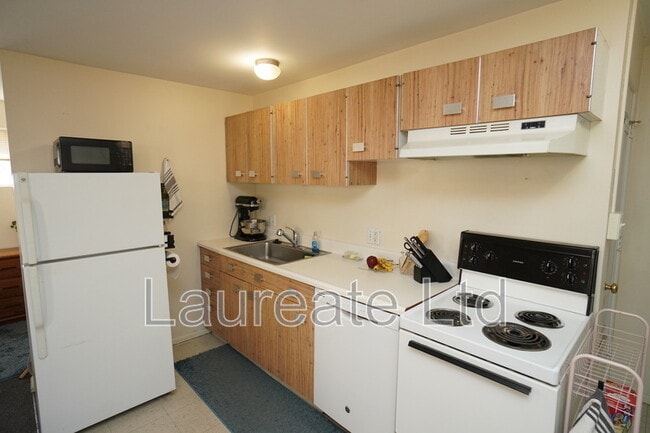Photo - 1432 N Gaylord St Unidad #7