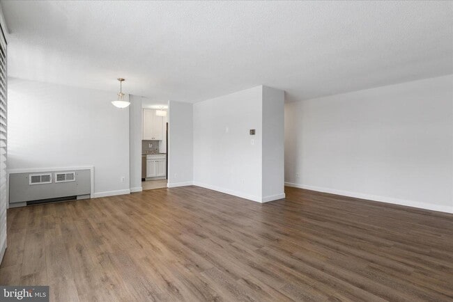 Photo - 1301 S Arlington Ridge Rd Unit 308