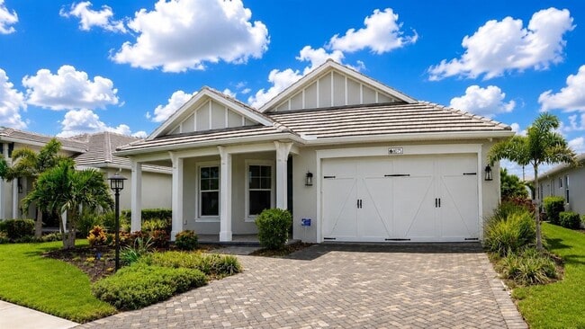 Photo - 8075 Slipway Dr